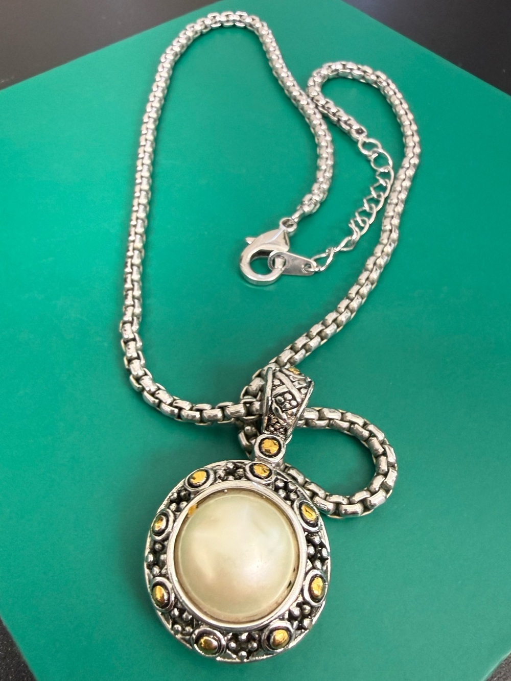 Silver & Gold Tone Pearl Pendant Necklace 10”